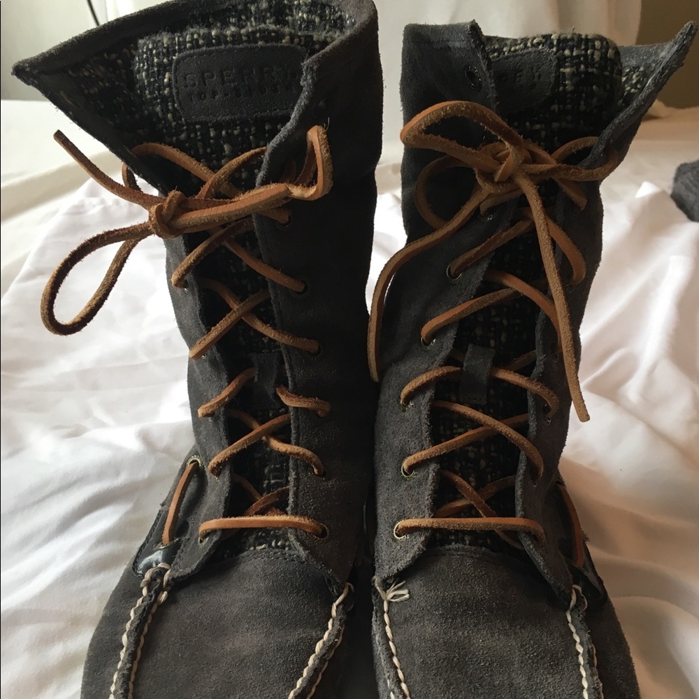 Sperry Top Sider grey tweed suede ladyfish boots